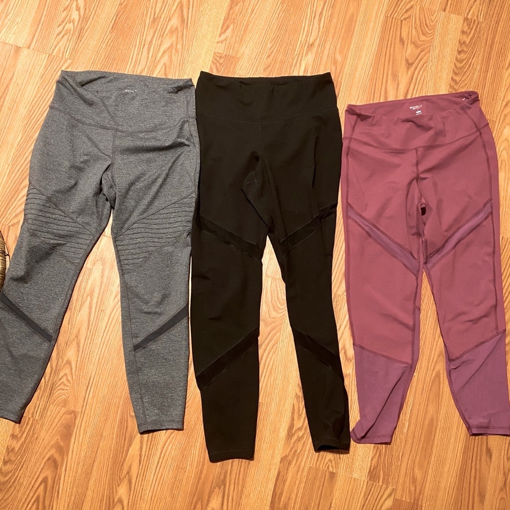 Bundle- 3 pairs of old navy work out leggings
